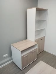 Тумба для оргтехники Дека 9.05.11 Дуб Сантана светлый/Белый / Deka