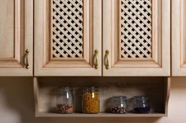 Шкаф кухонный 800 с открытой полкой с решеткой Кантри ЛД 235.293.000 Сономе эйч светлая