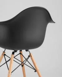 Стул Eames DAW Черный