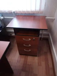 Тумба приставная с замком 41.58