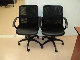 Офисное кресло Бюрократ CH-590 BLACK спинка сетка