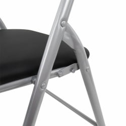 Офисный стул BRABIX Golf CF-007 серебристый каркас Черный