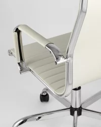 Кресло руководителя ТопЧаирс Ситй Бежевое / TopChairs City