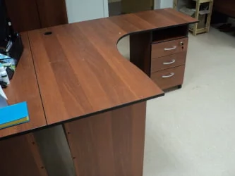 Стол эргономичный правый 41.47