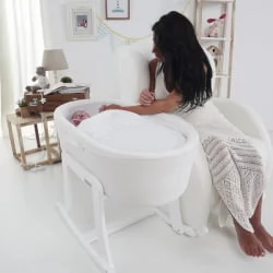 Детское кресло Micuna Wing/Flor white/white искусственная кожа Детское кресло Micuna Wing/Flor white/white искусственная кожа