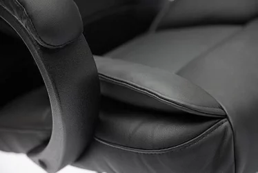 Кресло руководителя Oreon Черный 36-06 Кресло руководителя Oreon Черный 36-06