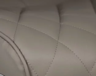 Офисное кресло для руководителей DOBRIN BENJAMIN Серый