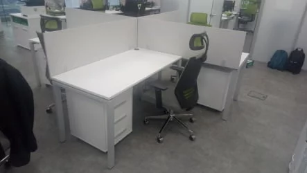 Экран (ЛДСП) Deka 8.12.14 Белый (без крепления)