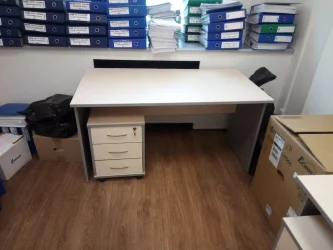 Стол для персонала СП-3 Клен/металлик