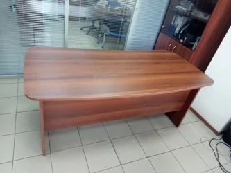 Стол руководителя Лидер 82.01 Орех Пегас