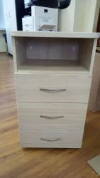 Тумба приставная на 3 ящика с нишей Глассй 3.10.13 Туя / Glassy