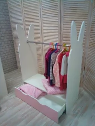 Стеллаж-вешалка Зайка Белый-Розовый