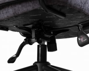 Офисное кресло для руководителей ДОБРИН ЛОКИ (антрацит (ВРХ230-01)) / DOBRIN LOKI (VRH230-01))