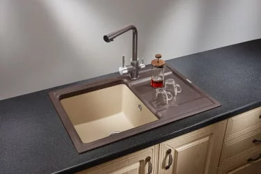 Кухонная мойка HIBRID HI-74 Черный-арктик