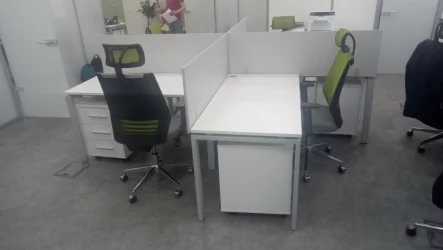 Экран (ЛДСП) Deka 8.12.14 Белый (без крепления)