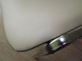 Стул для посетителей Исо CФ-001 хром кожзам Бежевый / Iso CF-001