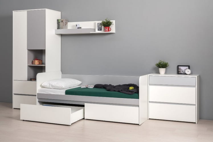 Молодежная Торонто