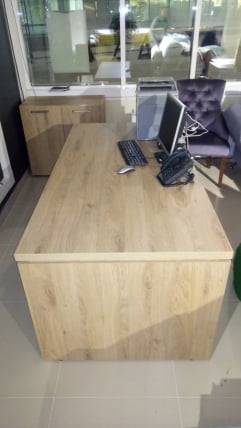 Стол руководителя Торр-З ТСТ 189 Дуб Девон / Torr-Z TST_1