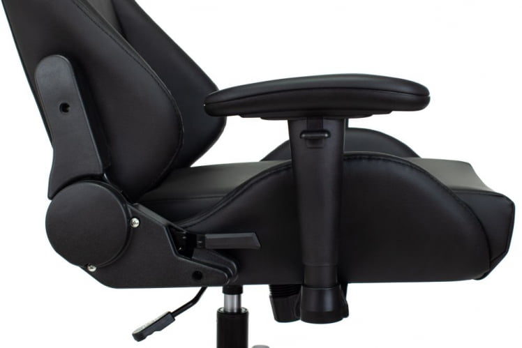 Кресло игровое ZOMBIE FORMULA CARB_12