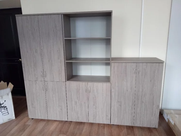 Шкаф средний закрытый Твин 16.14.101 Дуб Верцаска / Twin_2