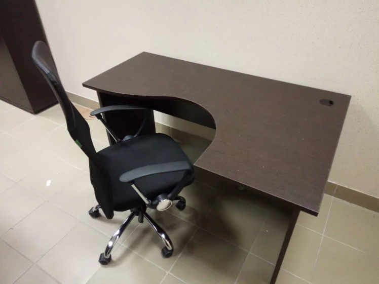 Стол эргономичный правый TRD29625301 Темный дуб_12