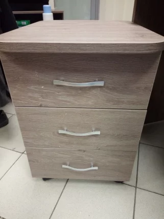 Тумба подкатная Glassy 3.14.10 Дуб Верцаска_2