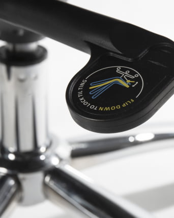 Офисное кресло для руководителей DOBRIN LYNDON Белый_11