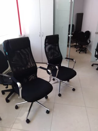 Кресло руководителя Бюрократ KB-9N/BLACK Черное TW-01 TW-11_14