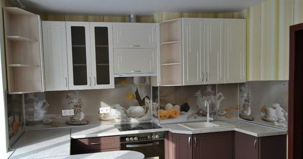 Глянцевый фартук (КОМПОЗИТ) KM 45_4