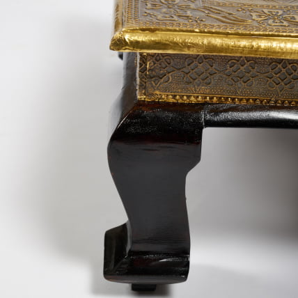 Столик Secret De Maison GOLDEN HAVELY ( mod. BJ-002) дерево манго, 46х46x18, этническая чеканка_3