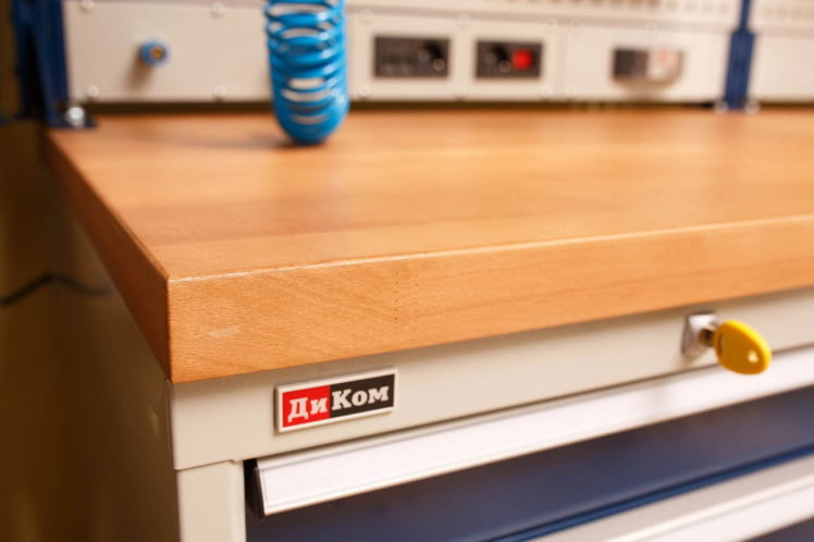 Верстак ВС-200-06 Бук + Экран ВС-200-Э3_4