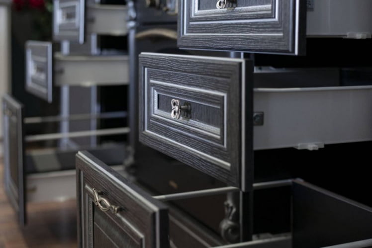 Тумба кухонная 600 с 3 ящиками (4) Италия ЛД 275.146.000 Черный Дуб темный_2