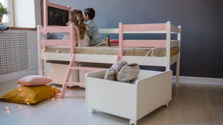 Лестница к кроватям 1400*800 RooRoom VK-10р Розовая_1