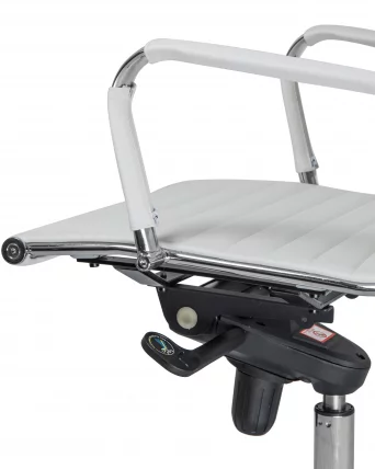 Офисное кресло для руководителей DOBRIN CLARK Белый_9